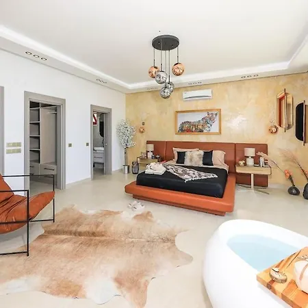 Villa Red Palm *